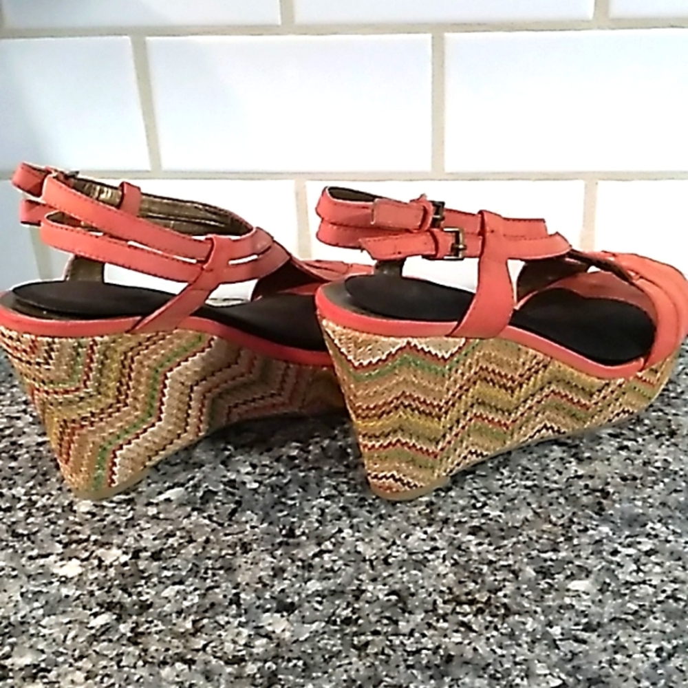 St.Johns Bay Coral Platform Wedge Sandals. Size 7.5 - Picture 5 of 11